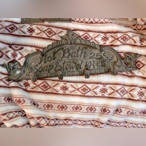 “Bathroom” wall decor